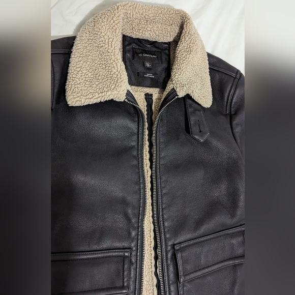 Le Chateau unisex xs/s jacket, looks brand new. - Picture 4 of 6